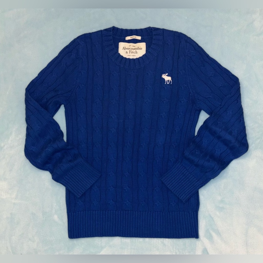 Abercrombie & Fitch Muscle Cable Knit Athletic Vintage Crewneck Sweater
